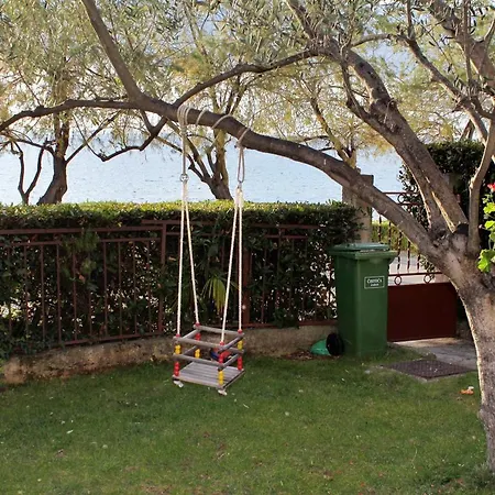 By The Sea - Diklo, - 5924